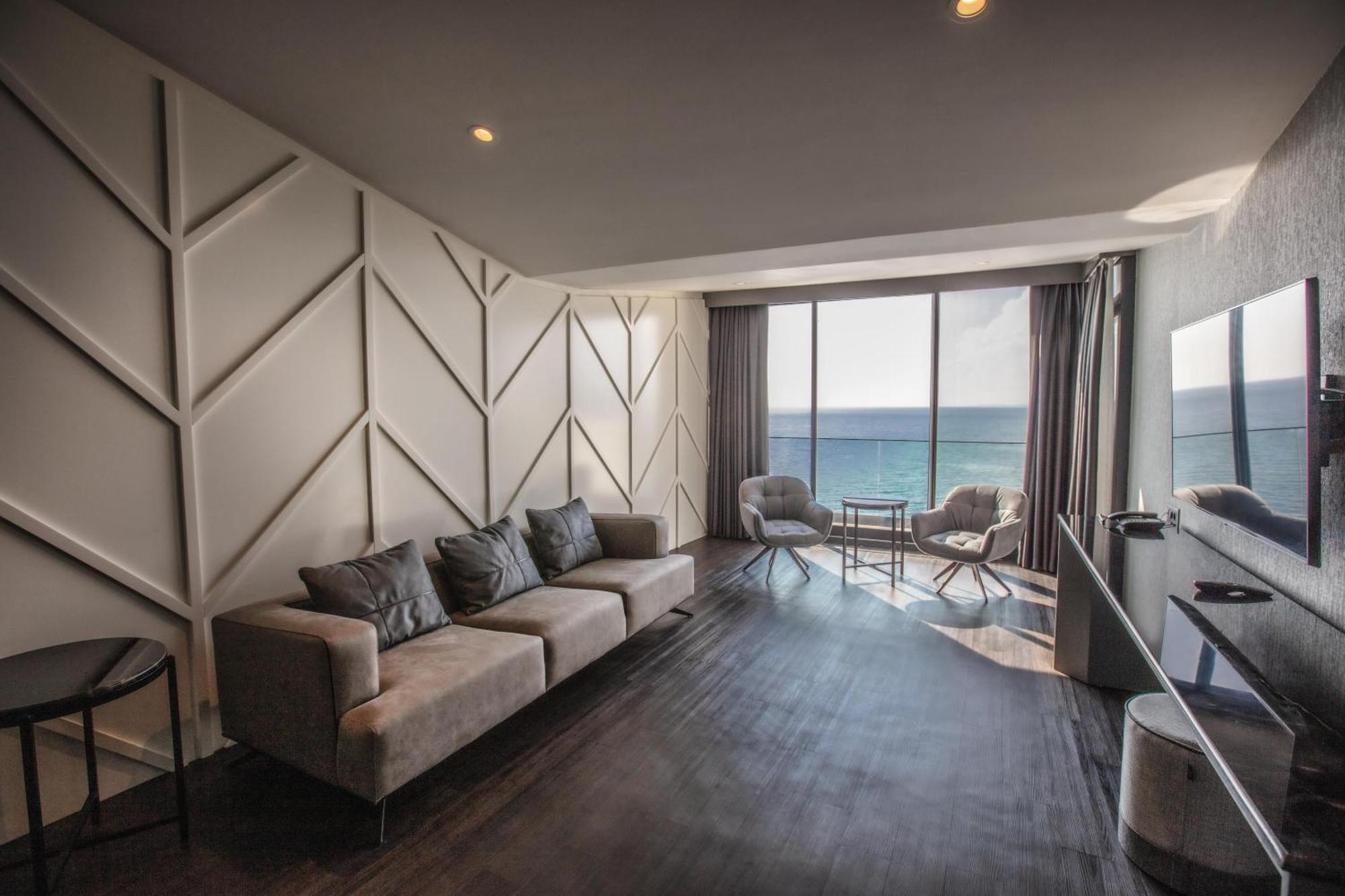 Charisma De Luxe Hotel Kusadası Exteriör bild