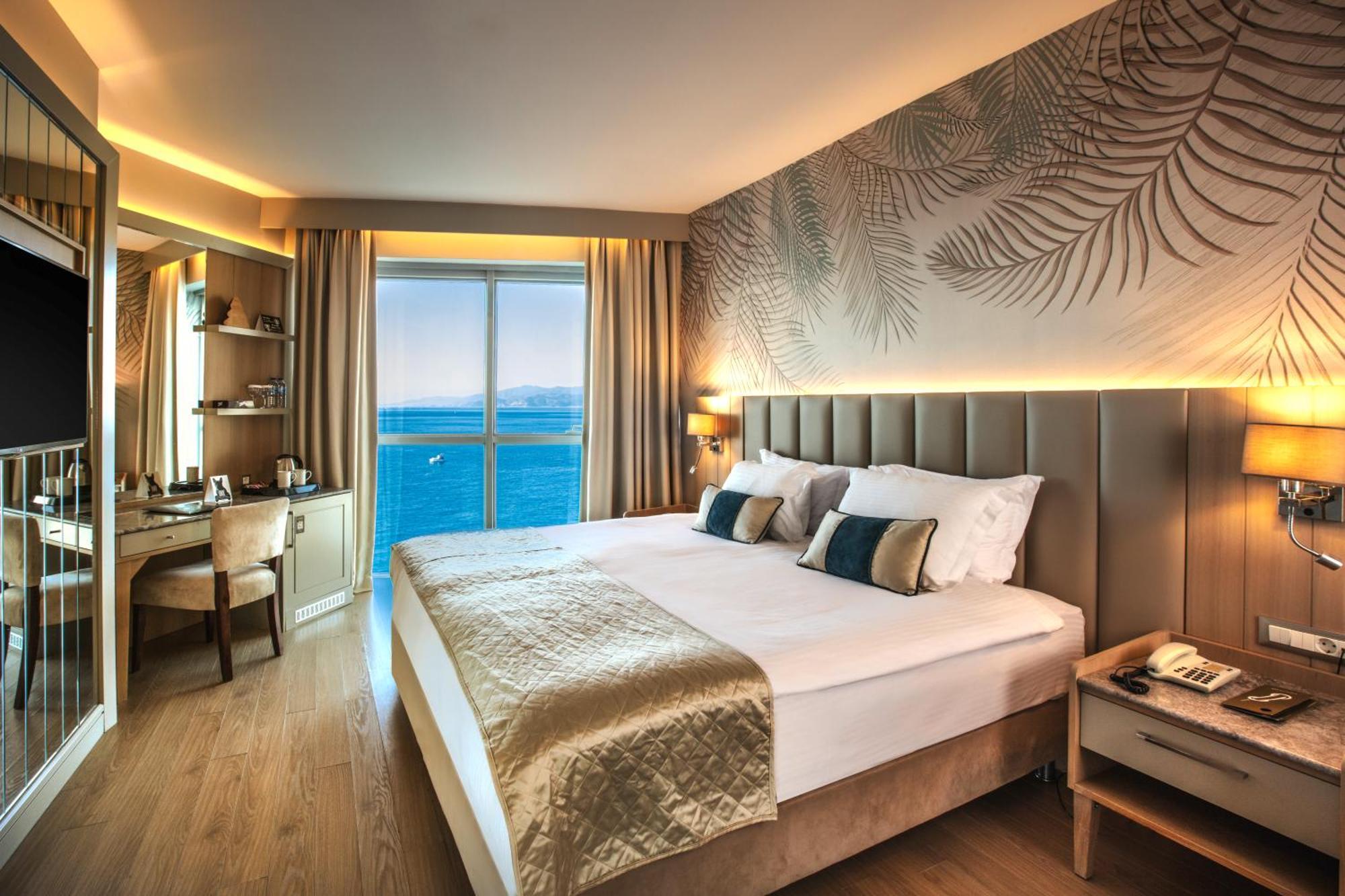 Charisma De Luxe Hotel Kusadası Exteriör bild